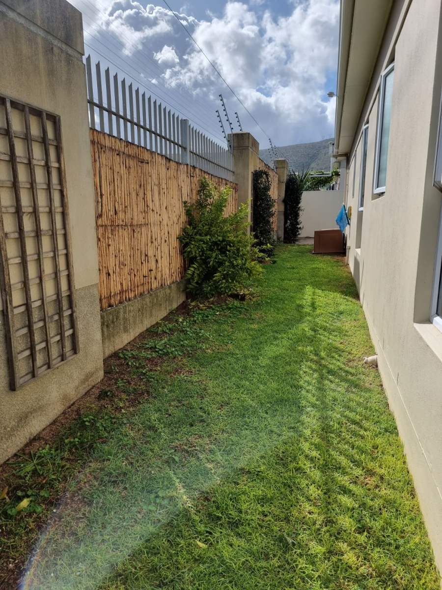 3 Bedroom Property for Sale in Baronetcy Estate Western Cape